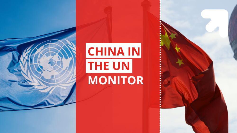On the left, a fluttering UN flag, in the middle, a red and white inscription "Monitor China in the UN", on the right, a fluttering Chinese flag, and the white logo of the University of Lodz in the upper right corner